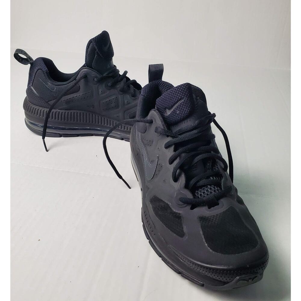 Nike Air Black Running Sneakers Men’s 9.5 Athletic Training Shoes